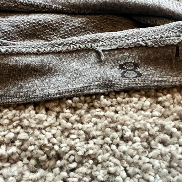 Lululemon Swiftly Tech Razorback Tank - Picture 4 of 5